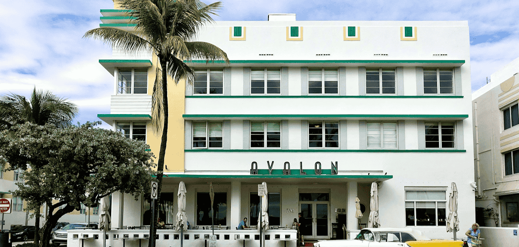 Opulent Oasis